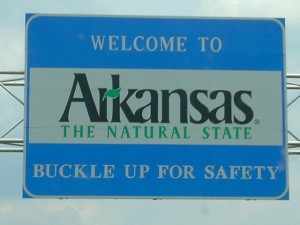 Arkansas_state_welcome_sign-640x480