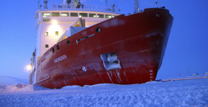 072215iceshipamundsen