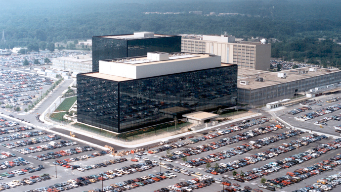 nsa-greenwald-call-store_si