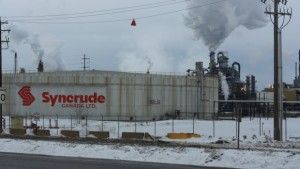 syncrude-operation-near-fort-mcmurray