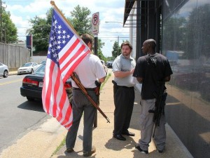 men-exercise-open-carry-rights-richmond-virginia-Flickr-640x480